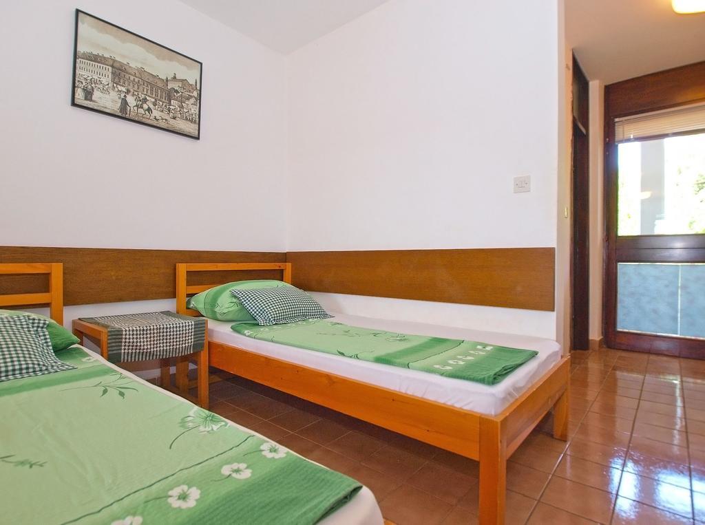 Apartment Stipe 1444 Marčana Екстериор снимка
