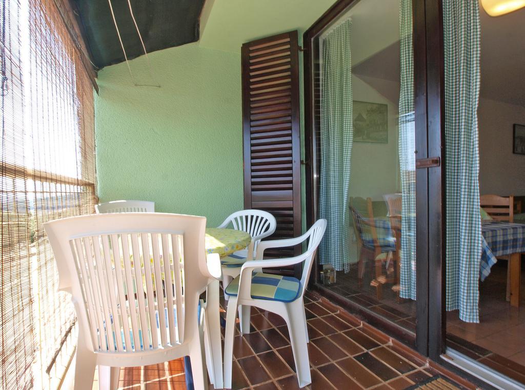 Apartment Stipe 1444 Marčana Екстериор снимка